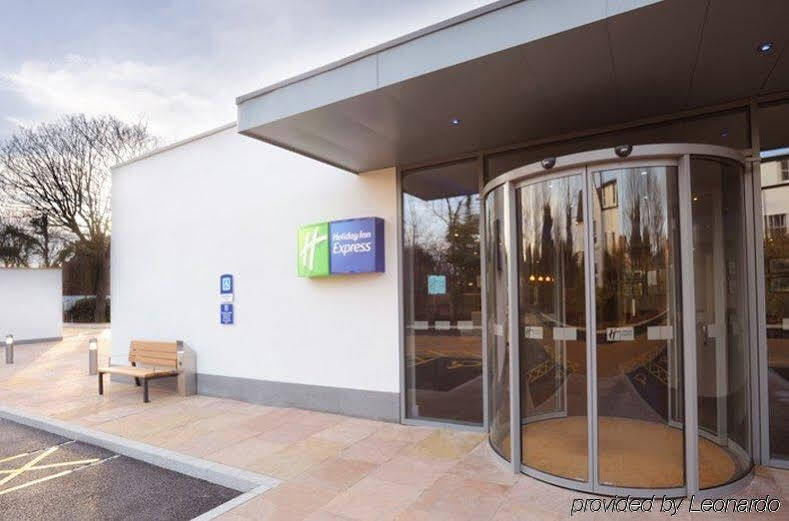 Holiday Inn Express Liverpool Hoylake, An Ihg Hotel Exterior photo